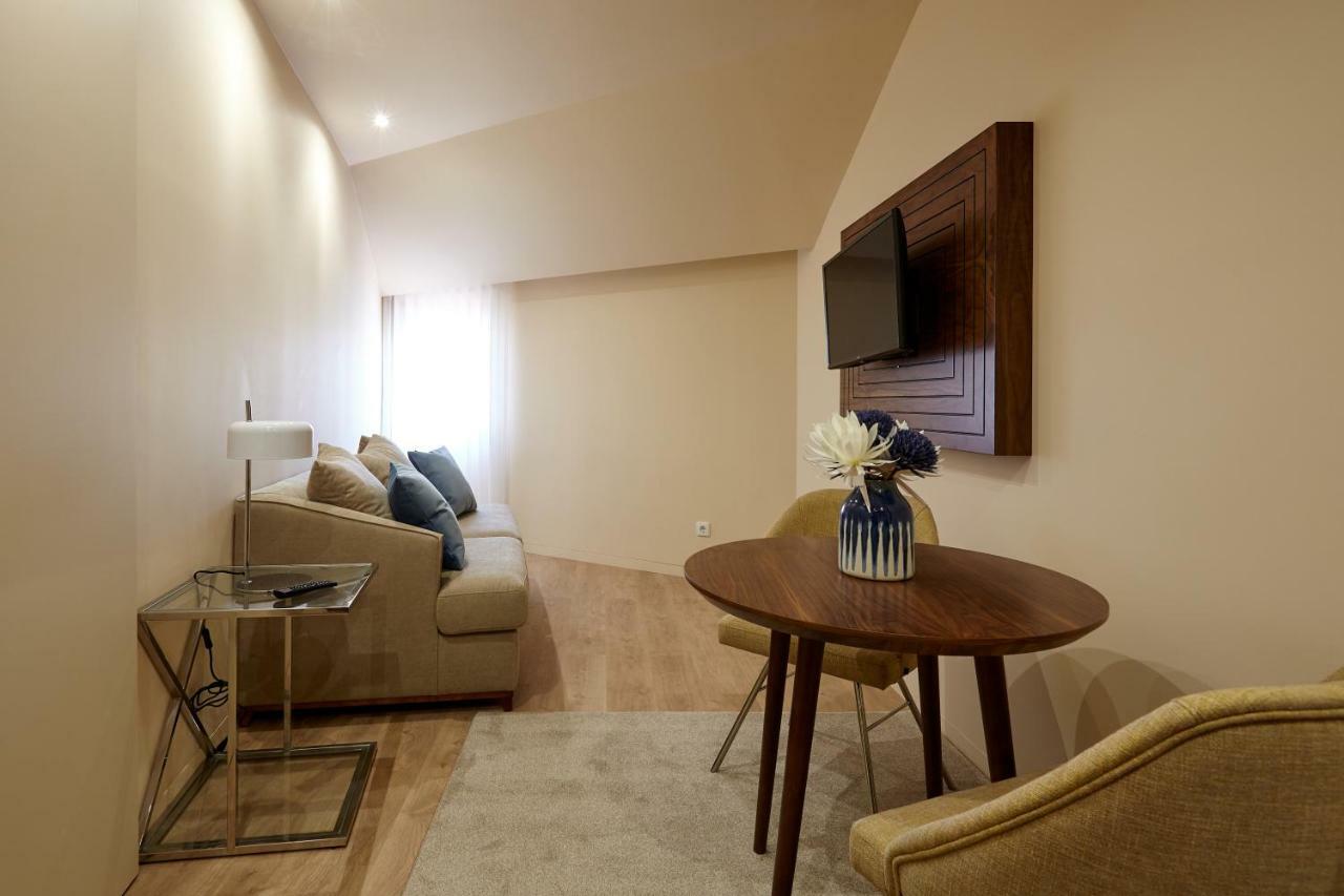 Signature Apartments Os Terceiros บรากา ภายนอก รูปภาพ