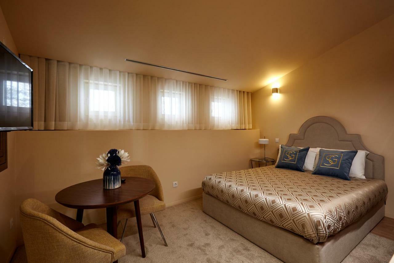 Signature Apartments Os Terceiros บรากา ภายนอก รูปภาพ